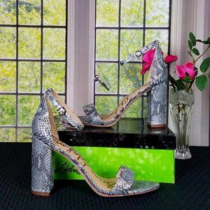 NWT SAM EDELMAN YARO SILVER TROPICAL SNAKE SANDALS